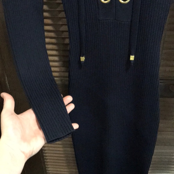 🔥NWT Michael Kors Dress Stunning🔥 - Picture 6 of 8